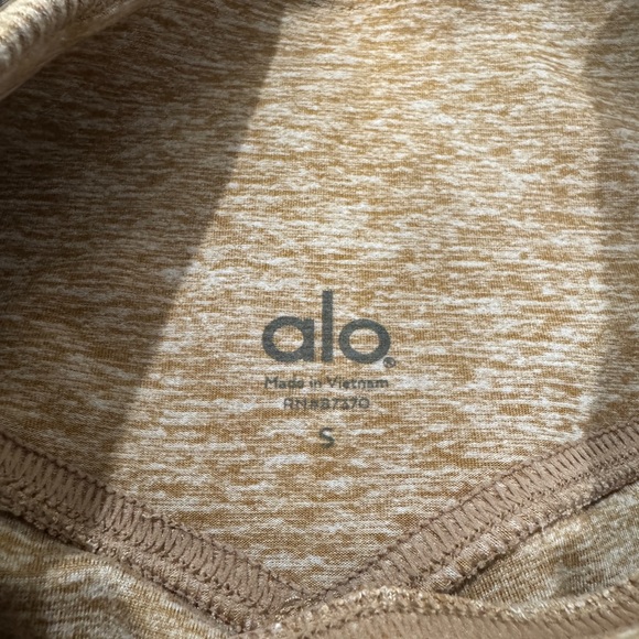 Alo • Yoga High Waist Alosoft Sheila Leggings (S) - Picture 8 of 11